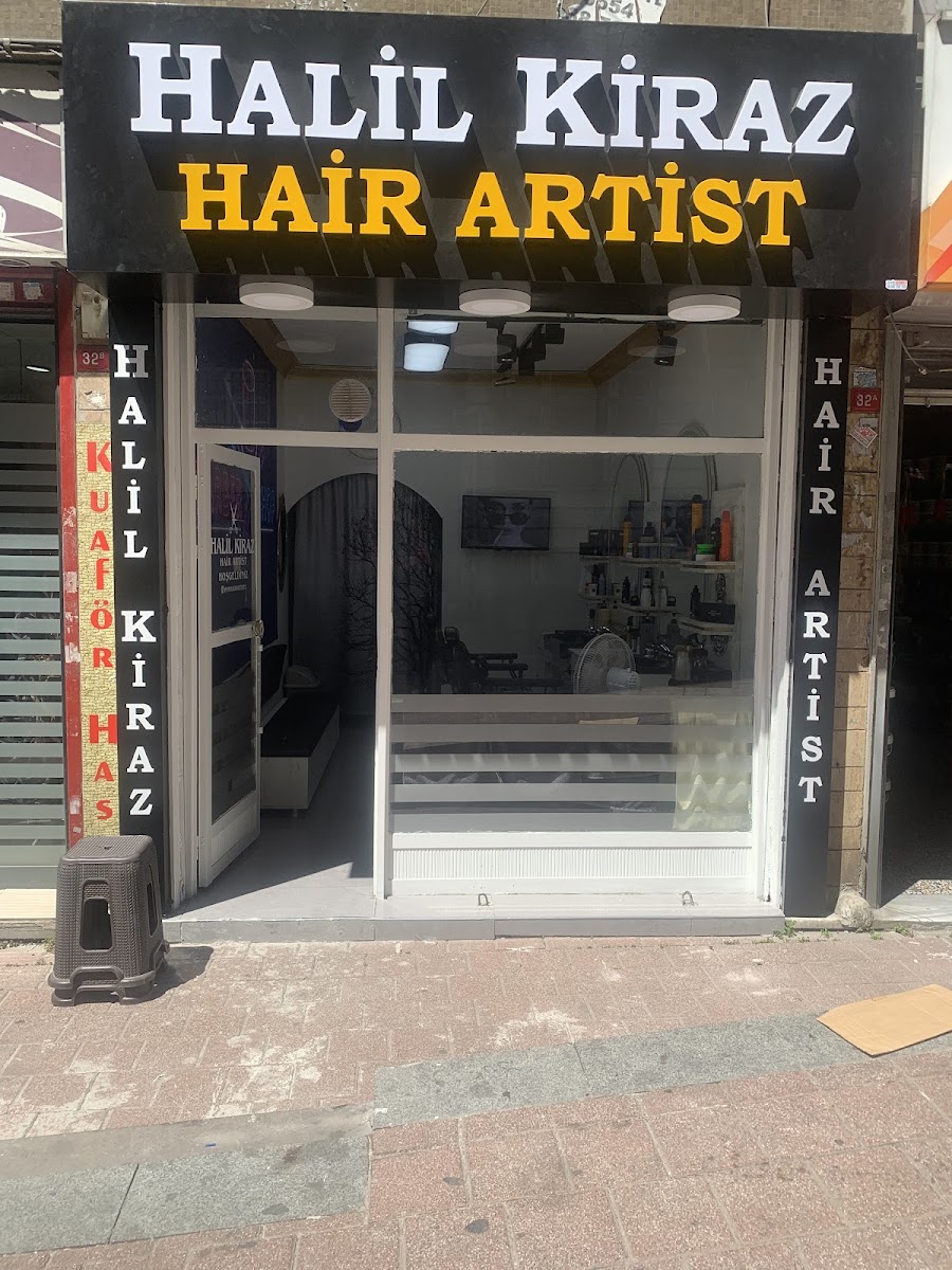 Street view of the barbershop entrance in the Iskenderpasa neighbourhood